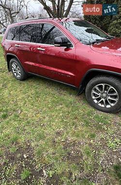 Позашляховик / Кросовер Jeep Grand Cherokee 2014 в 