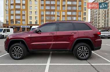 Внедорожник / Кроссовер Jeep Grand Cherokee 2019 в 