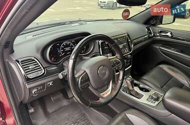 Внедорожник / Кроссовер Jeep Grand Cherokee 2019 в 