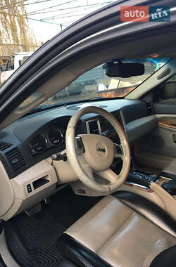 Внедорожник / Кроссовер Jeep Grand Cherokee 2008 в 