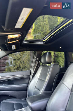 Внедорожник / Кроссовер Jeep Grand Cherokee 2018 в 
