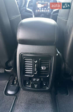 Внедорожник / Кроссовер Jeep Grand Cherokee 2018 в 