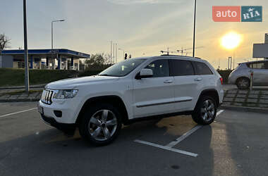 Внедорожник / Кроссовер Jeep Grand Cherokee 2011 в 