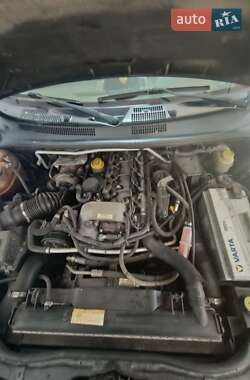 Внедорожник / Кроссовер Jeep Grand Cherokee 2003 в 