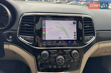 Внедорожник / Кроссовер Jeep Grand Cherokee 2019 в 