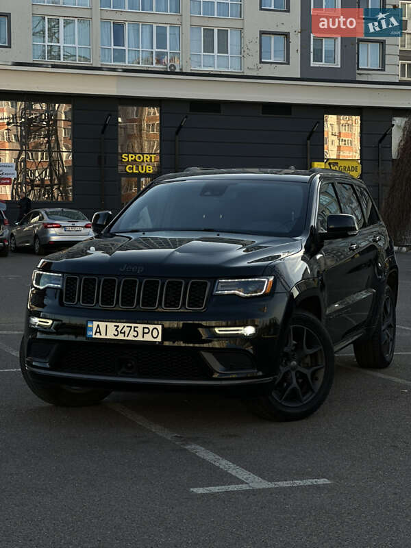 Внедорожник / Кроссовер Jeep Grand Cherokee 2018 в Буче