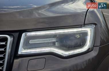 Внедорожник / Кроссовер Jeep Grand Cherokee 2018 в 