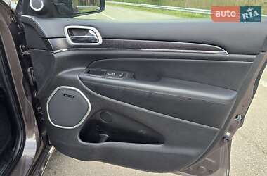 Внедорожник / Кроссовер Jeep Grand Cherokee 2018 в 