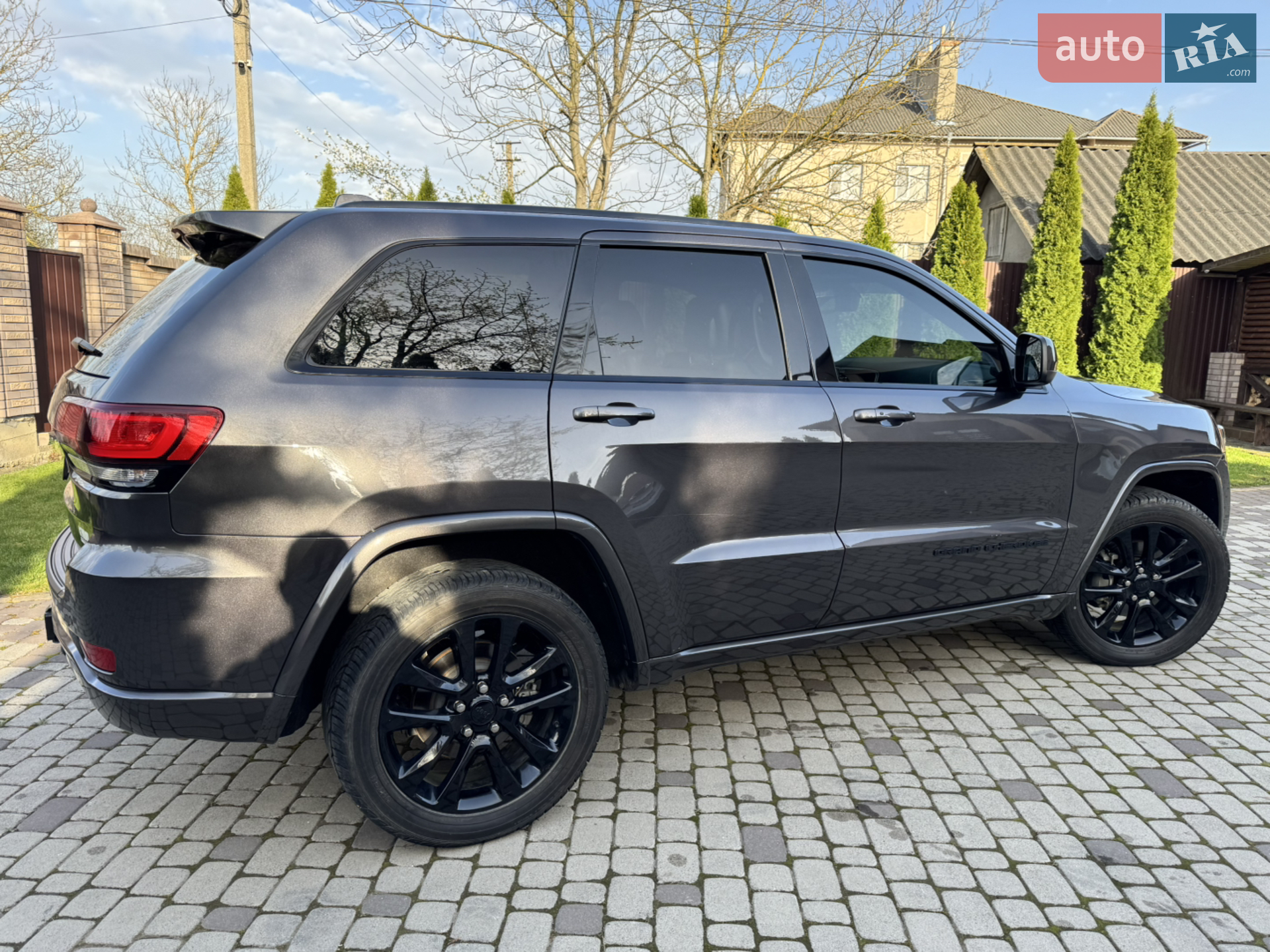 2020 Jeep Grand Cherokee - мініатюра 14