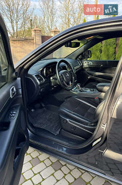 Внедорожник / Кроссовер Jeep Grand Cherokee 2020 в 