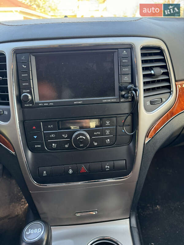 Внедорожник / Кроссовер Jeep Grand Cherokee 2011 в Виннице