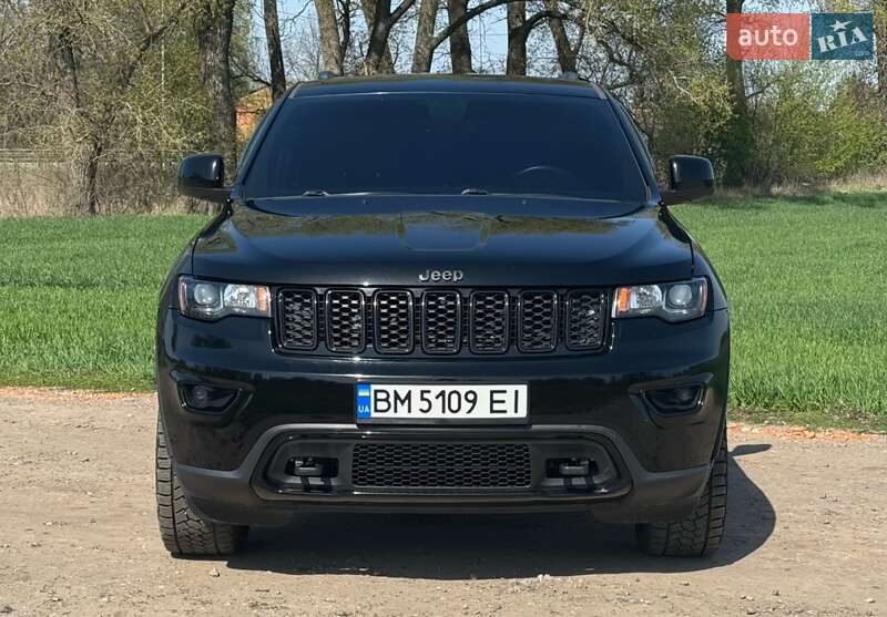 Внедорожник / Кроссовер Jeep Grand Cherokee 2019 в 
