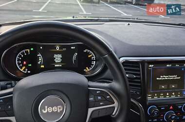 Внедорожник / Кроссовер Jeep Grand Cherokee 2018 в 
