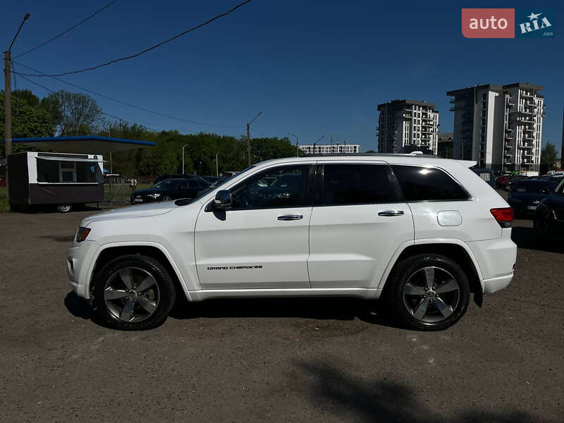 Внедорожник / Кроссовер Jeep Grand Cherokee 2016 в Львове