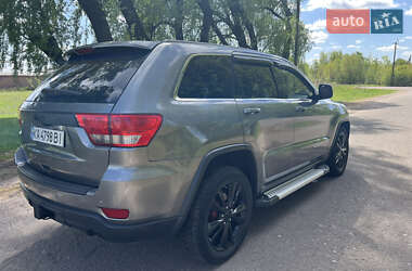 Внедорожник / Кроссовер Jeep Grand Cherokee 2012 в 