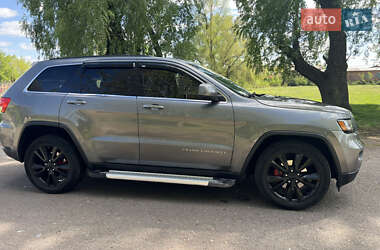 Внедорожник / Кроссовер Jeep Grand Cherokee 2012 в 