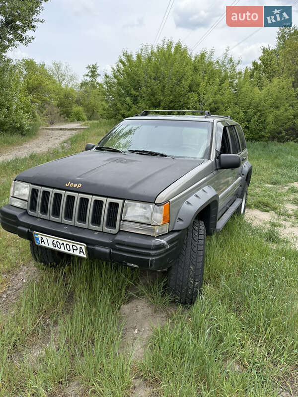 Внедорожник / Кроссовер Jeep Grand Cherokee 1997 в Киеве