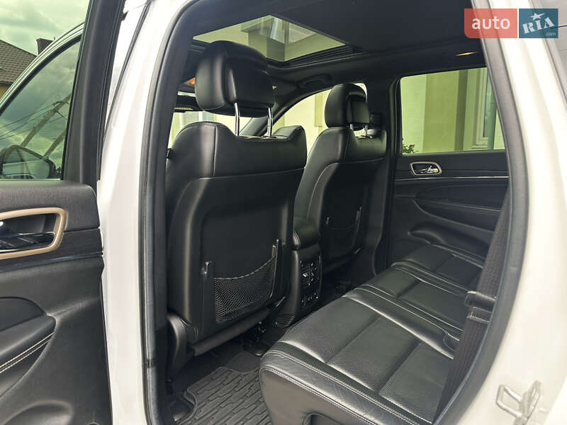 Внедорожник / Кроссовер Jeep Grand Cherokee 2014 в Тернополе