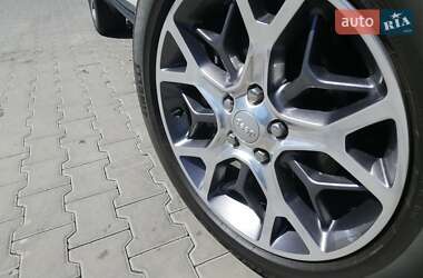 Позашляховик / Кросовер Jeep Grand Cherokee 2020 в 