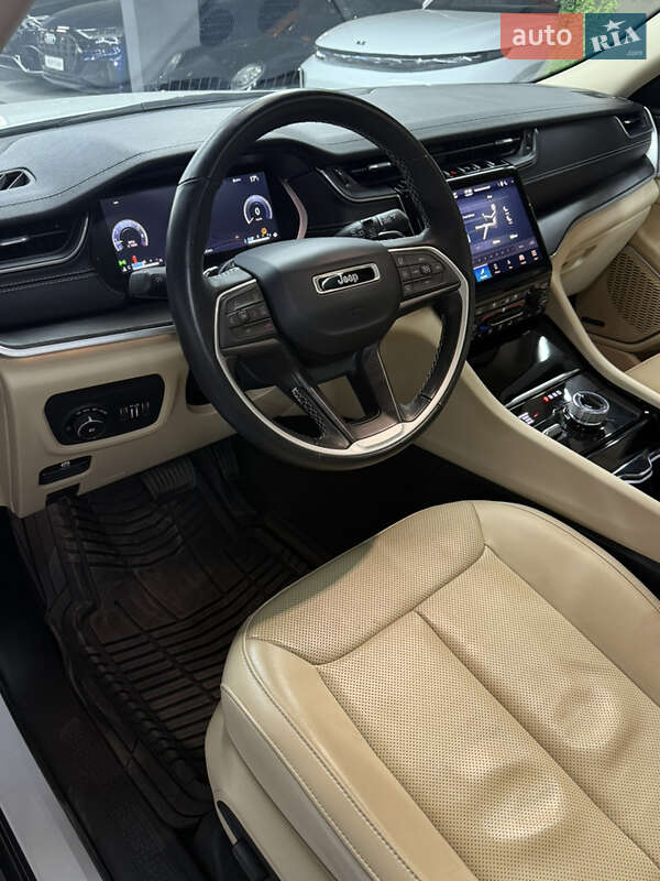 Позашляховик / Кросовер Jeep Grand Cherokee 2021 в Одесі