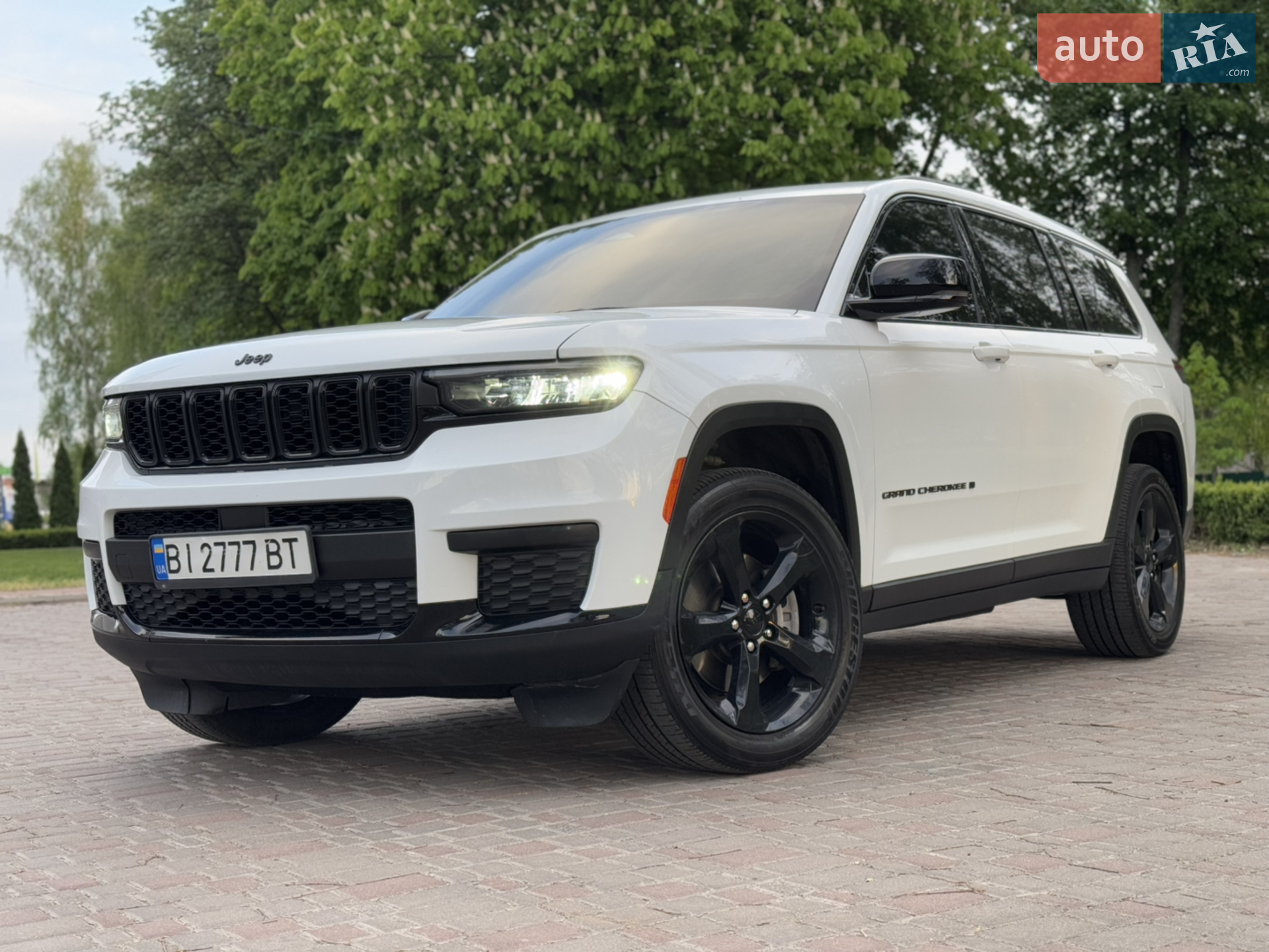 2022 Jeep Grand Cherokee - мініатюра 5