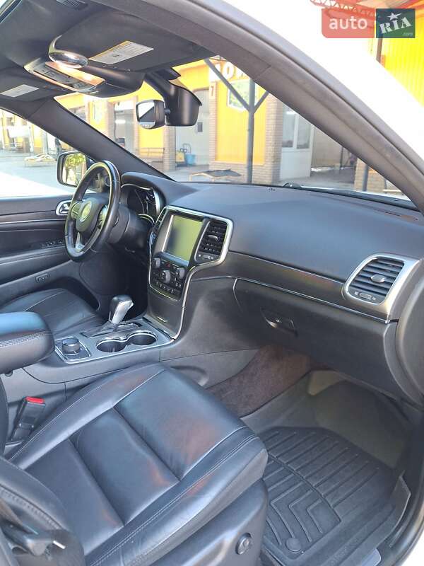 Внедорожник / Кроссовер Jeep Grand Cherokee 2018 в Черкассах