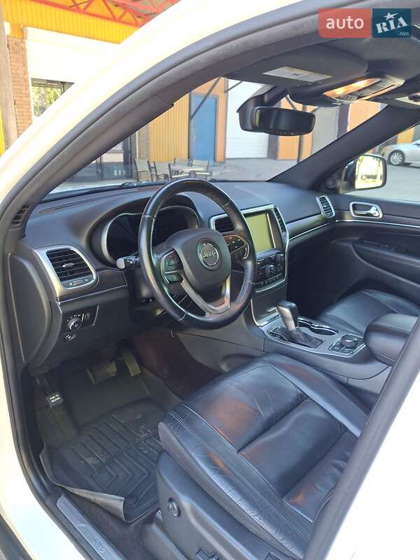 Внедорожник / Кроссовер Jeep Grand Cherokee 2018 в Черкассах
