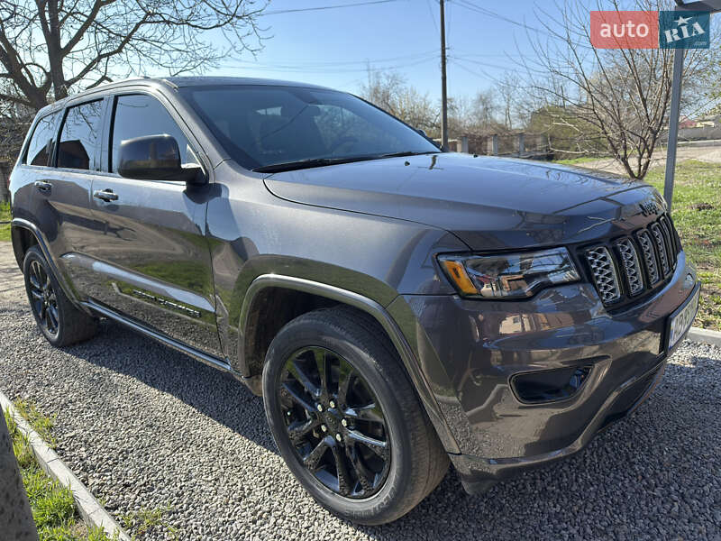 Внедорожник / Кроссовер Jeep Grand Cherokee 2021 в Жмеринке