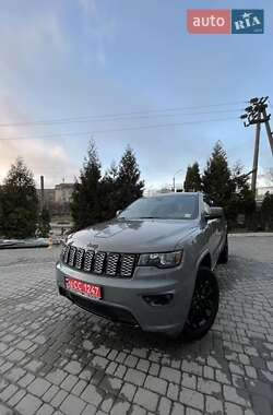 Внедорожник / Кроссовер Jeep Grand Cherokee 2020 в Львове