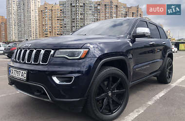 Внедорожник / Кроссовер Jeep Grand Cherokee 2013 в 