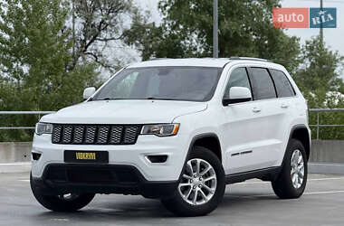 Внедорожник / Кроссовер Jeep Grand Cherokee 2020 в Киеве