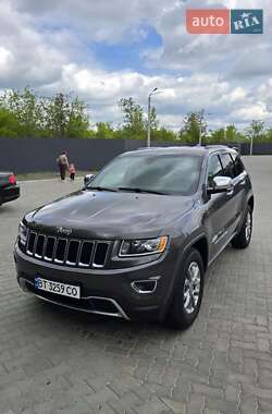 Внедорожник / Кроссовер Jeep Grand Cherokee 2015 в 