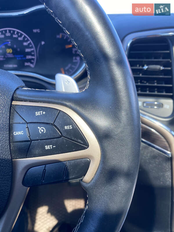 Внедорожник / Кроссовер Jeep Grand Cherokee 2017 в Виннице