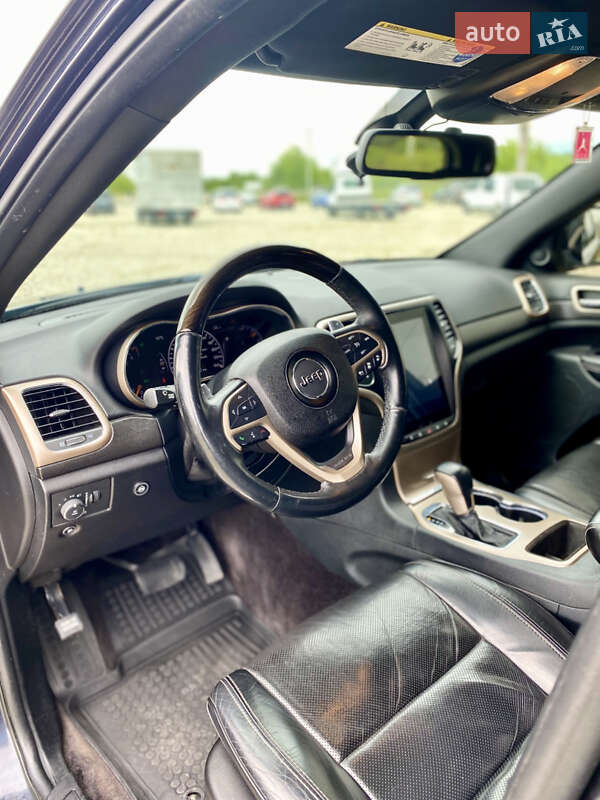 Позашляховик / Кросовер Jeep Grand Cherokee 2016 в Новояворівську