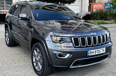 Позашляховик / Кросовер Jeep Grand Cherokee 2018 в 