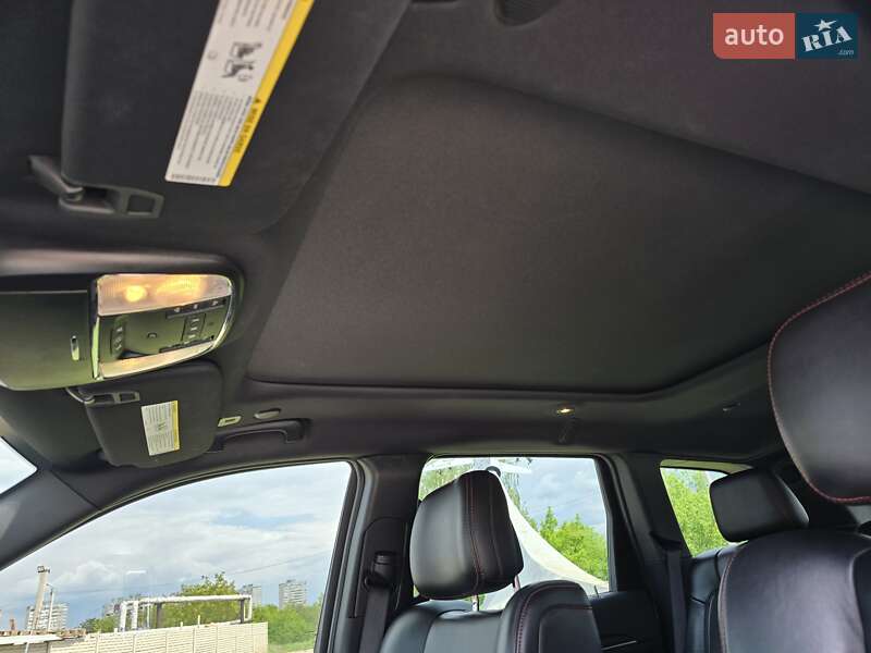 Позашляховик / Кросовер Jeep Grand Cherokee 2018 в Харкові