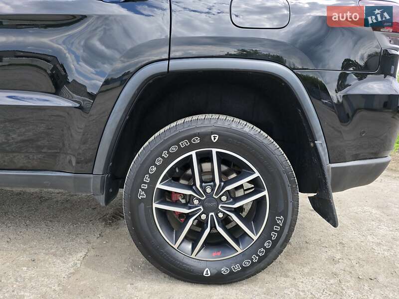 Позашляховик / Кросовер Jeep Grand Cherokee 2018 в Харкові