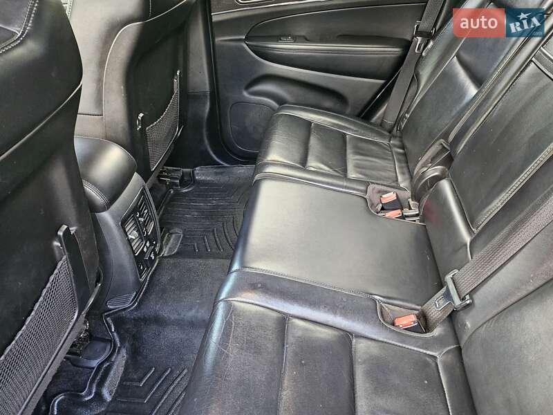 Внедорожник / Кроссовер Jeep Grand Cherokee 2017 в Львове
