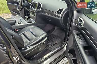 Позашляховик / Кросовер Jeep Grand Cherokee 2017 в 