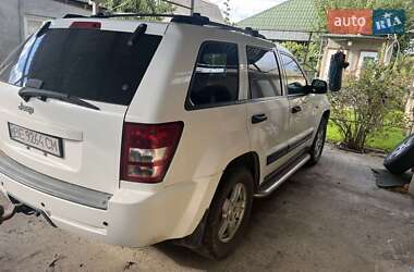 Внедорожник / Кроссовер Jeep Grand Cherokee 2006 в 