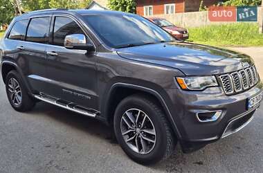 Позашляховик / Кросовер Jeep Grand Cherokee 2018 в 
