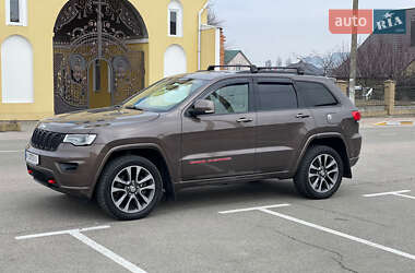 Внедорожник / Кроссовер Jeep Grand Cherokee 2018 в 