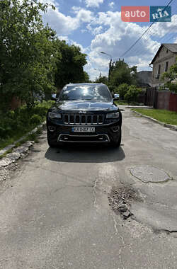 Позашляховик / Кросовер Jeep Grand Cherokee 2015 в 
