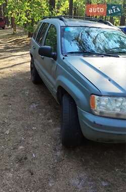 Позашляховик / Кросовер Jeep Grand Cherokee 2001 в Дергачах