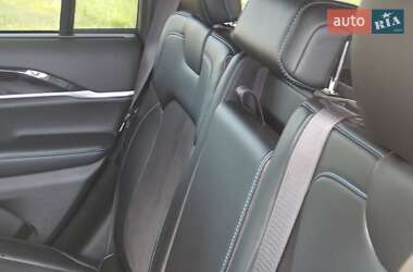 Внедорожник / Кроссовер Jeep Grand Cherokee 2022 в 