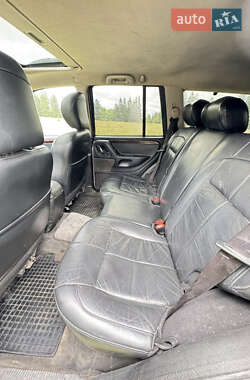 Внедорожник / Кроссовер Jeep Grand Cherokee 2002 в 