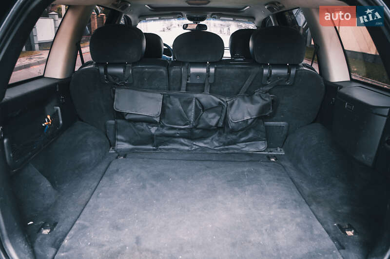 Внедорожник / Кроссовер Jeep Grand Cherokee 2003 в Черкассах