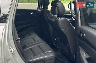 Позашляховик / Кросовер Jeep Grand Cherokee 2020 в 