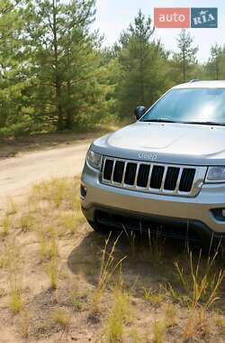 Позашляховик / Кросовер Jeep Grand Cherokee 2011 в Києві