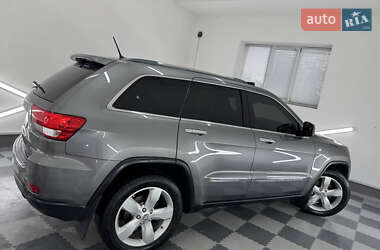 Внедорожник / Кроссовер Jeep Grand Cherokee 2011 в 